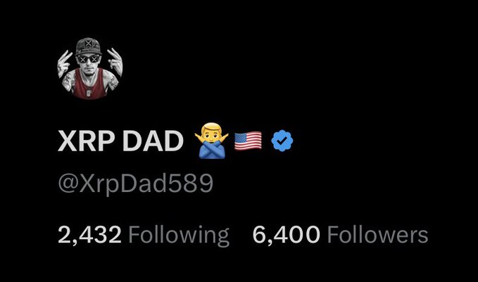 The image shows an X (Twitter) profile for "XRP DAD 👨‍✈️ 🇺🇸 ✓" (@XrpDad589) with 2,432 Following and 6,400 Followers on a dark background. The post notes that reaching 7k followers would feel amazing, with the account currently at 6,400—leaving just 600 more supporters needed to hit that milestone.