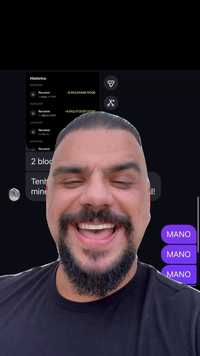 The image features a man with a beard wearing a black shirt, smiling at the camera while holding up his phone. The caption of the photo reads "Nosso amigo" which translates to "friend" or "amigo". The image also contains text that says "G” and "blockchain", possibly referring to Dogecoin, a popular cryptocurrency. There is another post in the image with the words "mano" and "mano".