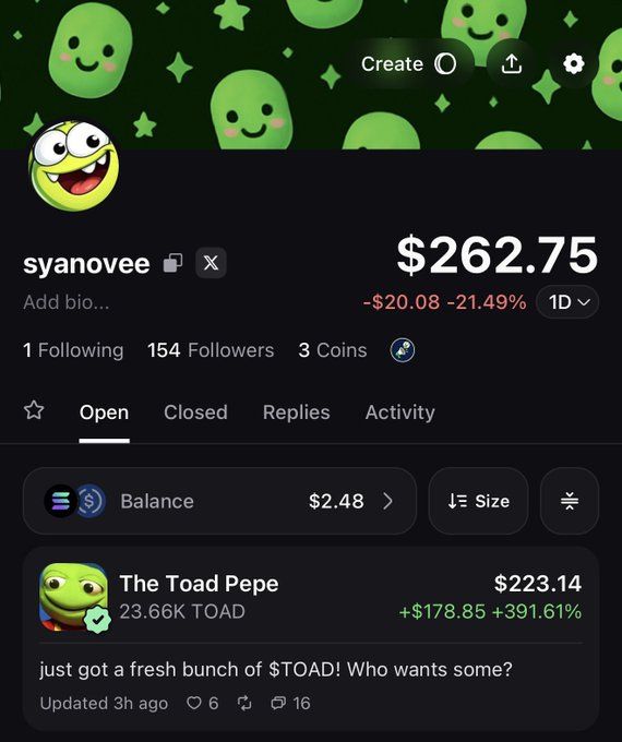 The image shows a Polymarket profile for "syanovee" with a portfolio value of $262.75 (-$20.08, -21.49%), featuring a post about "The Toad Pepe" ($TOAD) showing holdings of 23.66K tokens worth $223.14 (+$178.85, +391.61%), where the user announces receiving 20k $TOAD from @mdudas and has distributed ~$400 in tokens while cautioning against spam.