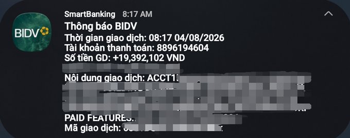 A notification from BIDV SmartBanking at 8:17 AM on 04/08/2026 showing a transaction of +19,392,102 VND to account 8896194604, with transaction details blurred.