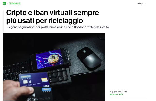 The image shows a person holding a credit card over a computer screen displaying an article about Bitcoin. The title of the article reads "Cristo e bin virtuali sempre platico per riciclago", which translates to "Digital currency is risky". This suggests that while Bitcoin may seem like a good idea, it can be quite risky for those who don't fully understand its intricacies and potential risks. The post also mentions the shift in the meaning of KYC (Know Your Customer) from customer identification to customer targeting, indicating that there might be some confusion or misunderstanding about Bitcoin's true nature as a currency.