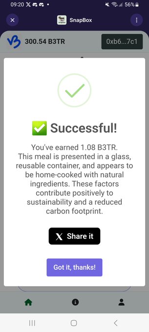 The image shows a SnapBox app success screen confirming a reward of 1.08 B3TR tokens earned for a sustainable meal presented in a reusable glass container, aligning with the post's message about earning rewards for eco-friendly choices through SnapBox on VeBetterDAO.