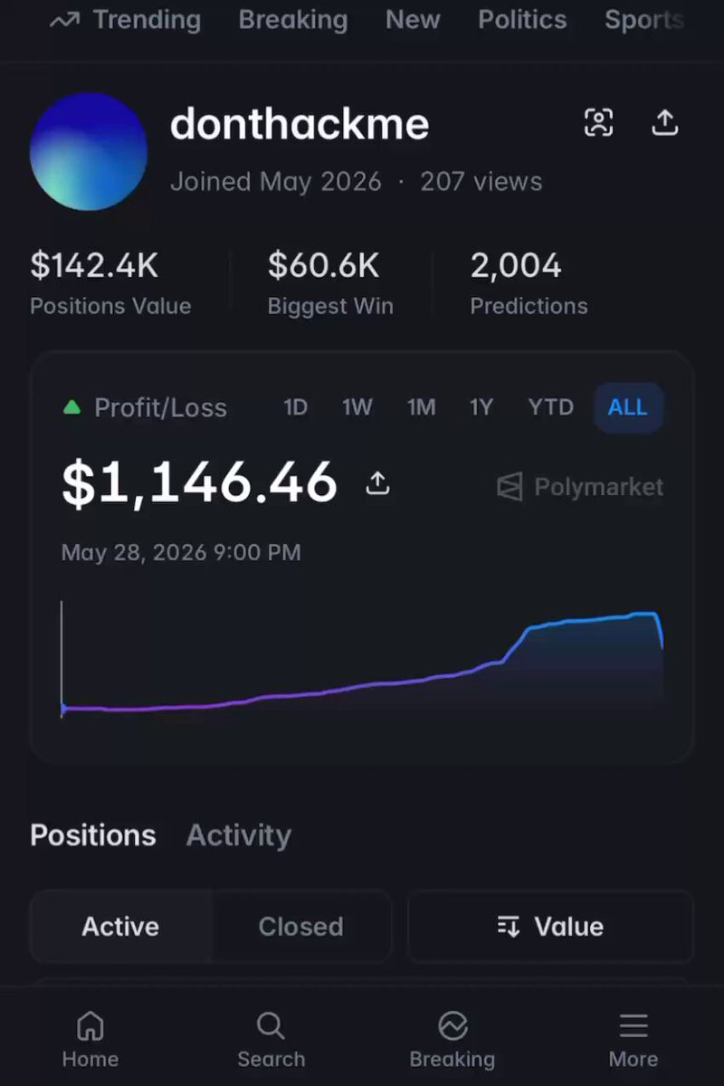 The image shows a cellphone screen displaying a social media page with information about an investment app called "Don't Hack Me". The app's main feature is analyzing financial markets and providing insights, such as the user's positions and their active status on search terms like "financial markets". It also provides details of market trends, like the current net profit, and offers a comparison with other companies. There are buttons for more information about the app, including its price feed options (open or closed), active users' statistics, and a contact email address for further inquiries. The overall layout indicates that the app is user-friendly and well-organized to help users make informed investment decisions in the fast-paced world of finance.