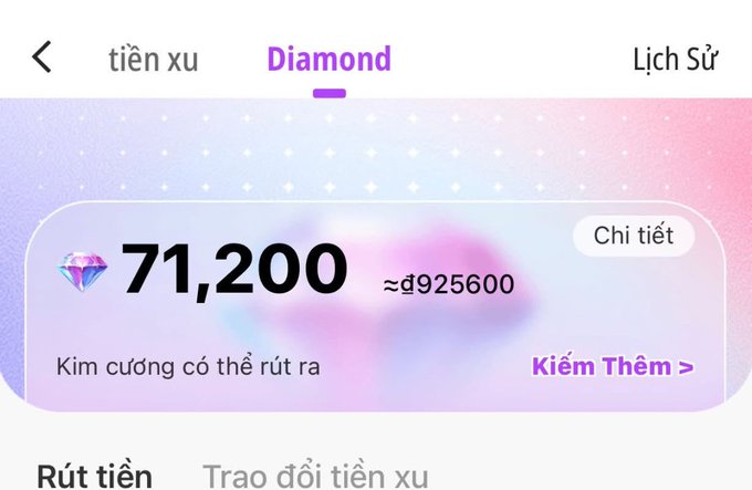 A mobile app interface in Vietnamese showing 'tiền xu Diamond' (Diamond coins) with a balance of 71,200 (approximately ₫925,600).