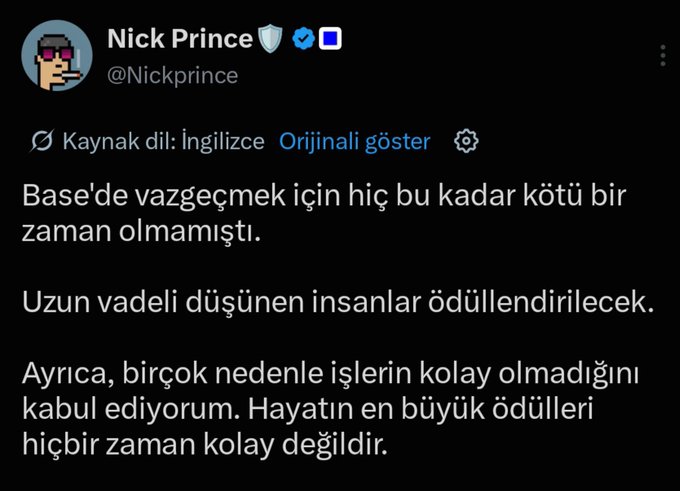 A tweet from Nick Prince (@Nickprince) written in Turkish discusses Base network and long-term thinking.