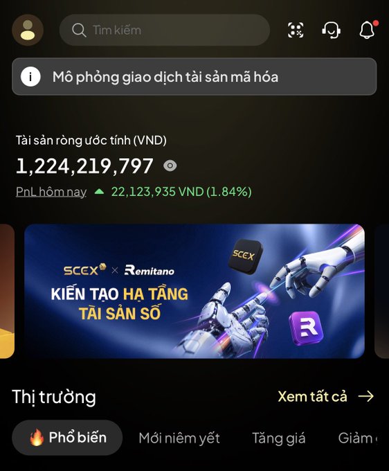 A Vietnamese cryptocurrency trading app interface showing an estimated crypto asset value of 1,224,219,797 VND with a daily profit of 22,123,935 VND (1.84%), featuring a banner for SCEX and Remitano.