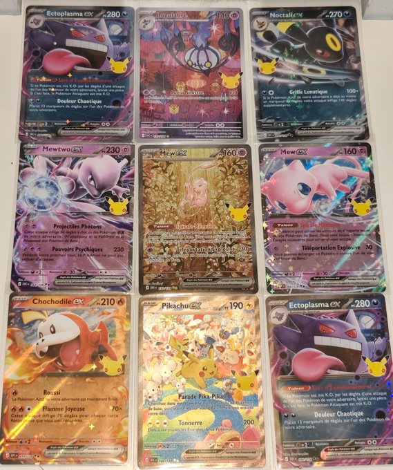 A collection of nine French-language Pokémon trading cards, including rare full-art and gold versions of Ectoplasma ex, Mewtwo ex, Mew ex, Chocodile ex, and Pikachu ex.