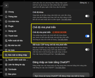 A screenshot of ChatGPT settings in Vietnamese, with the 'Bảo mật và đăng nhập' (Security and Login) menu item highlighted and a yellow box around the 'Chế độ nhớ phát triển' (Develop Memory Mode) toggle.