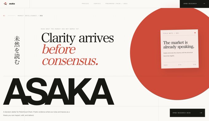 A website header for 'ASAKA' featuring the text 'Clarity arrives before consensus' with Japanese characters '未然を読む' and a red circular accent on a beige background.