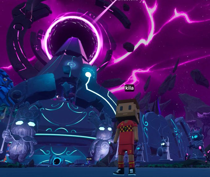 The image features a man standing next to a large, blue-green structure with purple lights at its center. The man appears to be wearing a red shirt and black pants. In the background, there are several other figures of people or characters, possibly from a video game or animated movie. The post is about a collection of Meebits Fútbol Collectibles that can be used as avatars in various online games or virtual worlds.