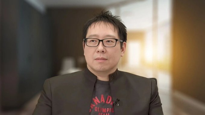 Samson Mow, wearing a Canada Olympic Team shirt, is pictured in a portrait-style shot that complements his quote advocating for Bitcoin accumulation, emphasizing his support for the cryptocurrency.