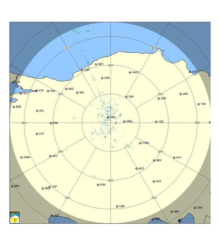 This radar image shows weather patterns over Turkey, likely related to the Polymarket bets on Ankara's temperature reaching 31°C or 32°C. The accompanying post details an account that made profitable bets on these weather predictions.