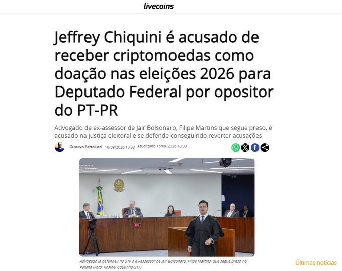 A Portuguese-language news article from livecoins about Jeffrey Chiquini being accused of receiving cryptocurrency as a campaign donation for the 2026 elections.