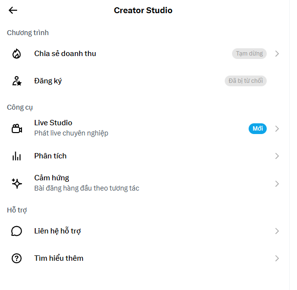 A mobile screenshot of the TikTok Creator Studio in Vietnamese (light mode), showing 'Chia sẻ doanh thu' (Revenue Sharing) as 'Tạm dừng' (Paused) and 'Đăng ký' (Subscriptions) as 'Đã bị từ chối' (Rejected).