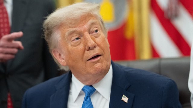 Donald Trump is pictured looking upward, appearing to speak or react during a formal event. The image is used to support claims regarding the "Clarity Act" and its potential impact on market volatility and an upcoming bull run.