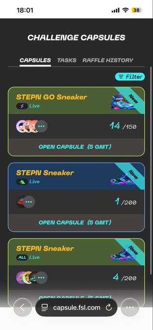 The image shows a phone screen displaying information about different types of sneakers, including open-capsule sneakers and step-in sneakers. The screen also has a list of sneakers available for purchase or rental at a store called Capsule. The user can choose from various options based on their preferences and needs.