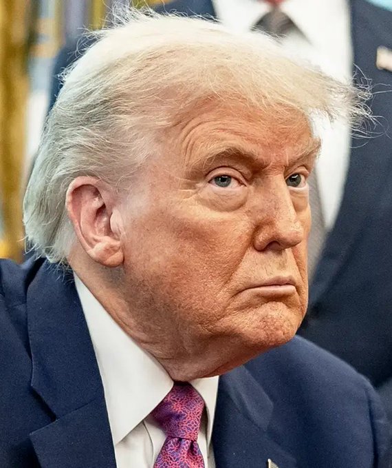 [caption-failed: flagged sensitive]