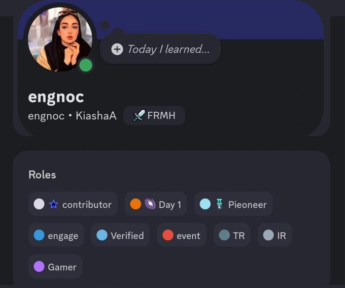 The image shows a social media profile page with various information about the user's role as a contributor or creator of content related to the game Fermah X. The profile has a blue header, a green square containing a photo of a person, and a list of roles that the user is responsible for. The post also mentions that the user has received the Contributor role at @fermah_xyz, which indicates their involvement in the community's activities or projects related to Fermah X.