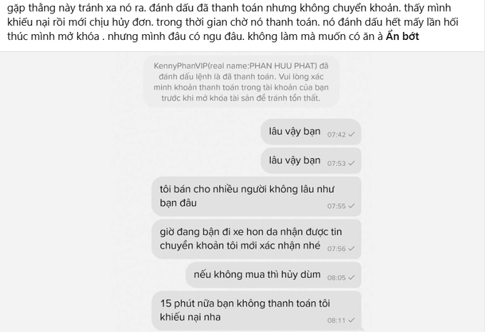 The image shows a Vietnamese-language chat conversation where a buyer named "PHAN HUU PHAT" uses a KennyPhanVIP account to pressure a seller for instant unlocking after marking payment as "ã thanh toán" (Paid) at 07:42, repeatedly insisting "lâu vậy bạn" (you're taking so long) and threatening at 08:11 that they will file a complaint if payment isn't made within 15 minutes—exemplifying the P2P trading scam tactic of marking orders as paid without actually transferring funds to force sellers into releasing items.