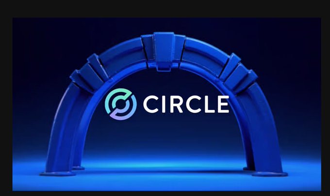 A blue 3D arch graphic frames the 'CIRCLE' logo and text on a dark background.