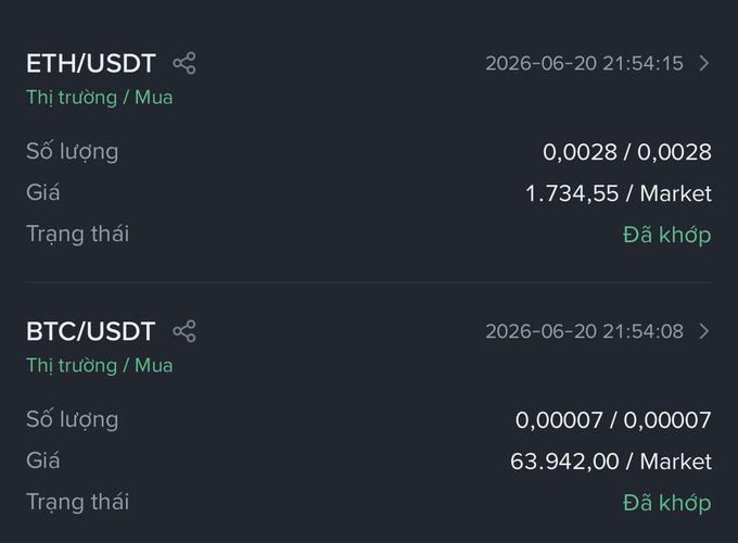 The image presents two tables with different text written in two languages, one English and another language that translates to "Day 45:". The first table contains a cryptocurrency exchange with the name "ETH/USDT" in both English and the foreign language. On this table, there is also a price history of transactions between two exchanges for Ether/USDT. The second table has an excel spreadsheet containing information about buying and selling ETH/USDT, as well as the total value spent on Bitcoin (BTC) throughout the day.