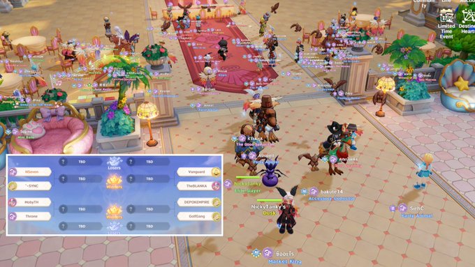 Screenshot from the game Seal Online showing characters in a vibrant town square with a list of players on the left.
