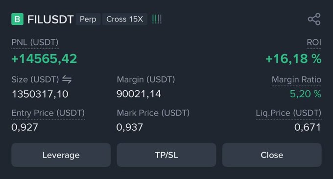 The image shows a screenshot of a trading platform that displays real-time information about stock prices and volumes for different companies listed in Filusbt. The focus of this post is on two targets, with one target taking the first hit at entry price $146537.42, while the other target has closed at $146538.46 (size). This means that the second target gained a bigger profit compared to the first target as it closed at higher price. The image also highlights how the trading platform is providing information about investment opportunities for individuals interested in buying shares or analyzing market trends.