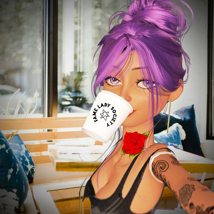 An anime-style illustration features a purple-haired woman with tattoos drinking from a white mug labeled 'EMME LADY SOLO 1790' while holding a red rose, seated in a cafe setting.