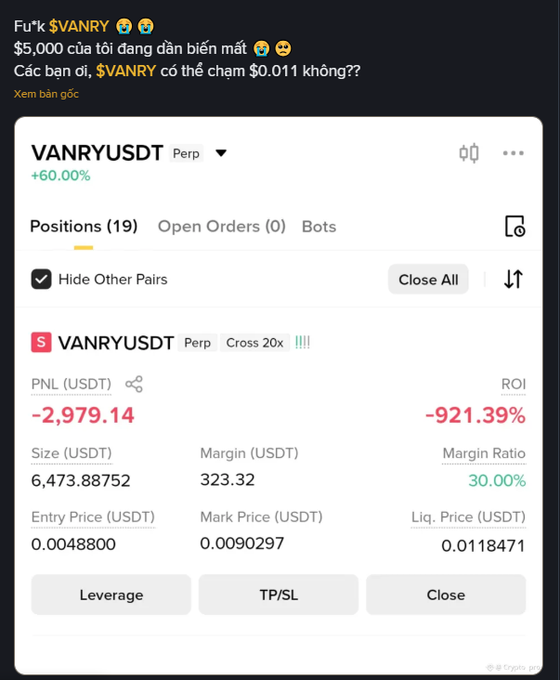 A trading screenshot showing a $VANRY perpetual position with a PNL of -$2,979.14 (-921.39% ROI) on a long position, with entry price 0.0048800 and liquidation price 0.0118471.
