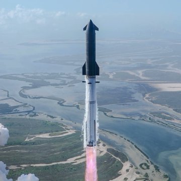 A SpaceX Starship rocket ascends dramatically against a coastal backdrop, illustrating the upcoming Flight #14 launch scheduled for September 22 that could generate revenue for $SPCX.
