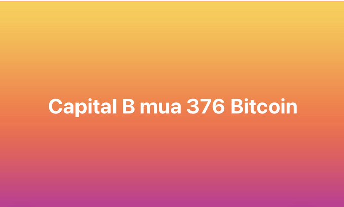 A text graphic with an orange-pink gradient background reading 'Capital B mua 376 Bitcoin' (Capital B buys 376 Bitcoin in Vietnamese).
