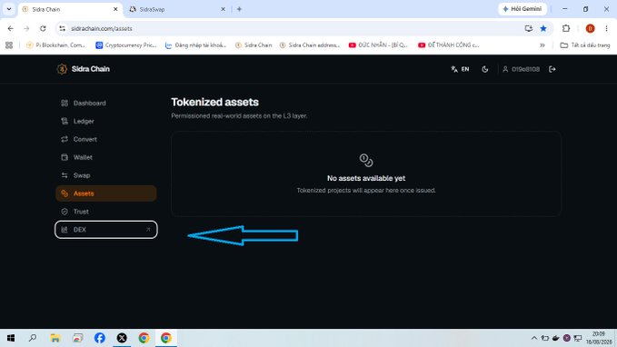 The image shows the Sidra Chain assets page displaying "No assets available yet" for tokenized real-world assets on the L3 layer, with a blue arrow pointing to the DEX menu option on the sidebar. This visual supports the accompanying post about Sidra Dex appearing on the computer version but lacking customization, suggesting it still uses Uniswap's unmodified code with no assets listed.