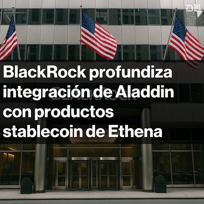 The BlackRock building with American flags and Spanish text reading 'BlackRock profundiza integración de Aladdin con productos stablecoin de Ethena'.