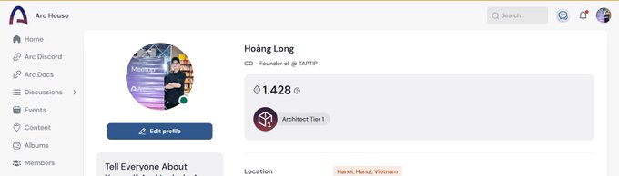 A screenshot of an Arc House website profile page for 'Hoàng Long' showing the title 'CO - Founder of @TAPTP' with 1,428 followers and Architecht Tier 1 badge, located in Hanoi, Hanoi, Vietnam.