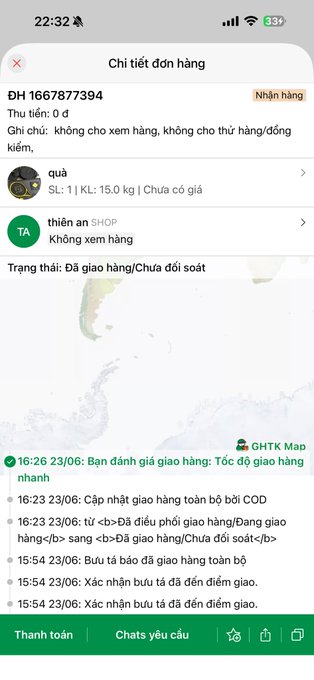 The image shows a phone screen displaying a map of South America with a message box that reads "Chi Tha Hang" along with some text. The phone's location appears to be in Vietnam, as indicated by the GPS information displayed on the screen. The message box also contains several pieces of information about the order being sent and the shipping costs involved.