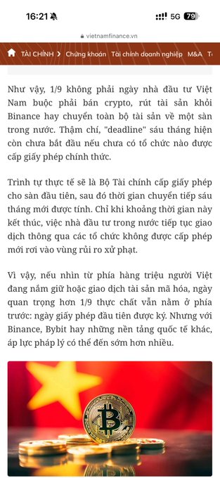 A Vietnamese news article from vietnamfinance.vn discusses Vietnam potentially banning crypto, Binance transferring assets, and a September 1st deadline, accompanied by an image of Bitcoin coins on the Vietnamese flag.