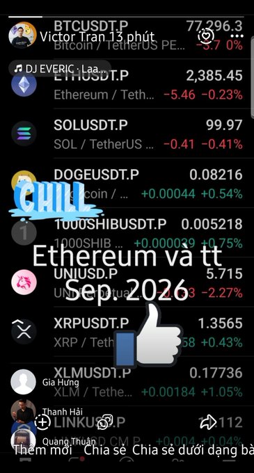 Cryptocurrency price list from a Vietnamese channel ('CHILL') showing tickers like BTC, ETH, SOL, DOGE, SHIB, UNI, XRP, XLM, LINK with price changes.