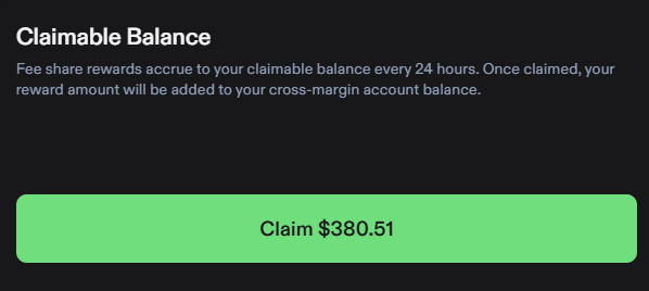 The image shows a "Claimable Balance" interface on Phoenix displaying a green "Claim $380.51" button, representing 15 days of accumulated fee share rewards from managing positions on the platform. The post celebrates day 15 of stacking USDC rewards, with this screenshot illustrating the substantial balance available to claim through Phoenix's referral code program.