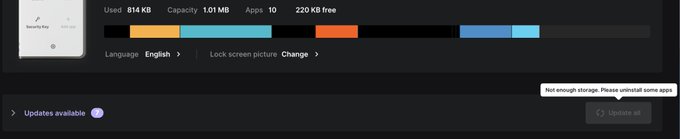 A Windows settings storage screenshot displaying 'Used 814 KB', 'Capacity 1.01 MB', 'Apps 10', and '220 KB free', with an 'Updates available' notification and a tooltip warning 'Not enough storage. Please uninstall some apps'.