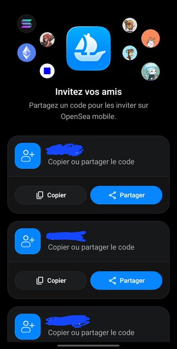 An OpenSea mobile referral screen in French ('Invitez vos amis') inviting users to share codes to invite friends, with redacted codes and Copy/Share buttons.