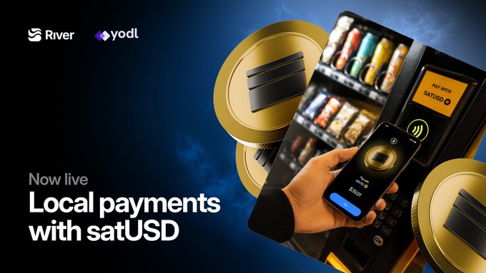 The image features a person holding up their phone, which has an app installed that allows them to make payments using satUSD currency. The background of the image shows a vending machine with various items displayed for sale. The text "Now live local payments with satUSD" is written in white at the top of the image, and the phrase "确实算是个扎扎实实的 River Points !!!" is written below it. This suggests that the person is using a mobile payment app to make purchases from the vending machine, which supports local payments with satUSD currency.