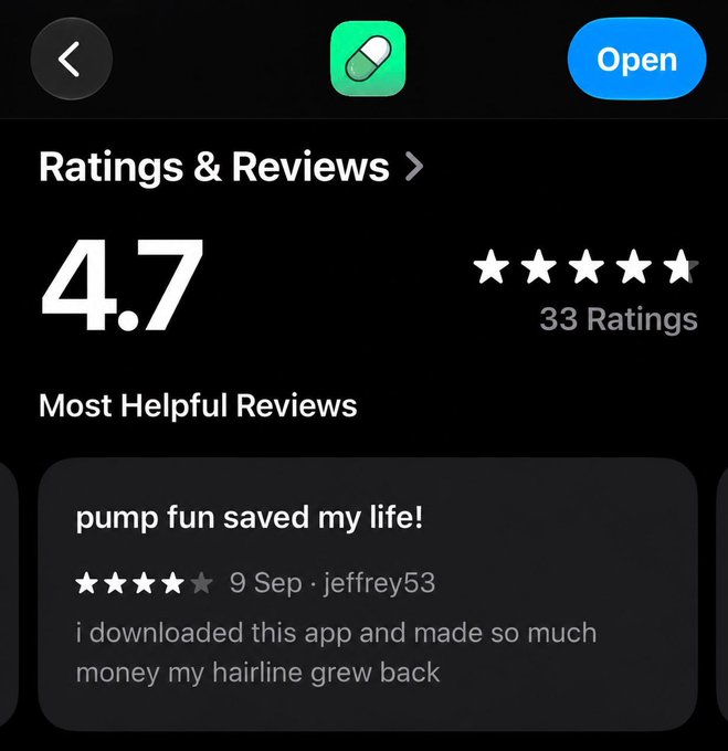 The image shows an App Store ratings page with a 4.7 star score from 33 ratings, featuring a humorous review titled "pump fun saved my life!" from user "jeffrey53" with a 4-star rating. The post about "not sure how to earn that 5th star" relates to the review showing only 4 out of 5 stars despite its enthusiastic tone, highlighting the irony of such a glowing review still missing the fifth star.