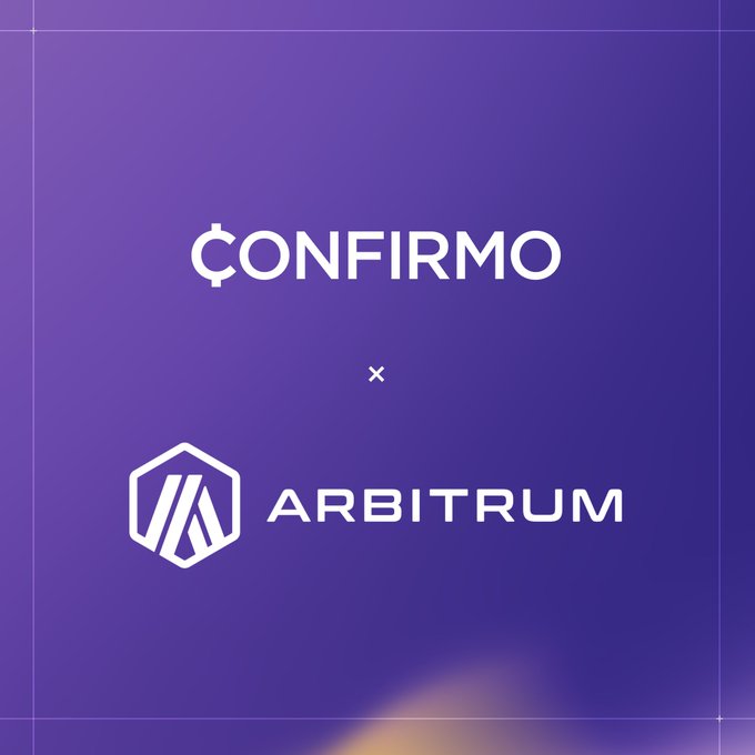 A purple promotional graphic announcing a partnership between 'ÇONFIRMO' and 'ARBITRUM', featuring the Arbitrum hexagonal logo.