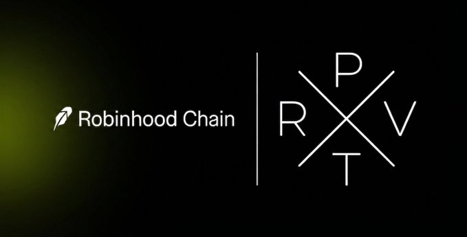 The image features the Robinhood Chain logo alongside the PRXVT logo, which displays stylized "P," "R," "V," and "T" letters arranged around a large "X." This visual accompanies an announcement that PRXVT is expanding to the Robinhood Chain to introduce advanced privacy capabilities for secure, agent-driven finance.