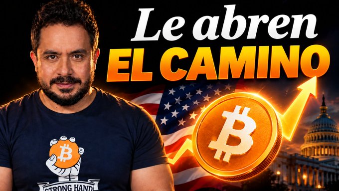 A man in a Bitcoin-themed "STRONG HAND" t-shirt appears in front of a graphic featuring an upward-trending Bitcoin chart, an American flag, and the U.S. Capitol building, with bold text reading "Le abren EL CAMINO." The visual ties to the post's theme of U.S. regulatory developments potentially driving Bitcoin's price upward, though possibly delaying traditional capital inflows.