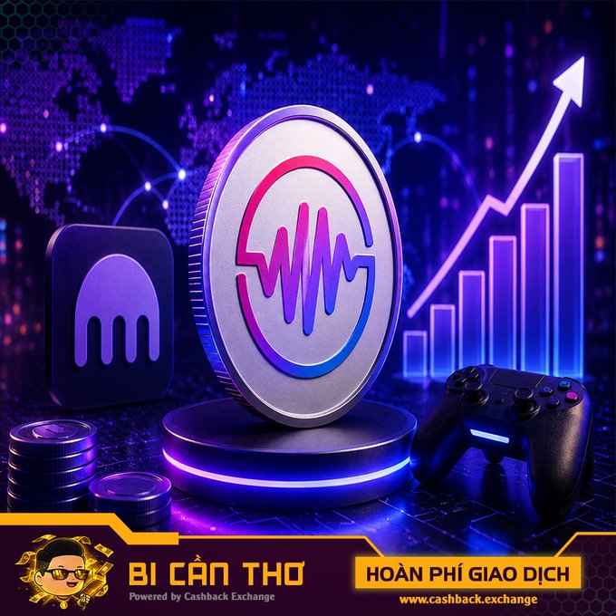 A promotional graphic featuring a glowing pink and purple crypto coin on a pedestal with a game controller, world map background, and text reading "BI CÂN THO" and "HOÀN PHÍ GIAO DỊCH" from cashback.exchange.