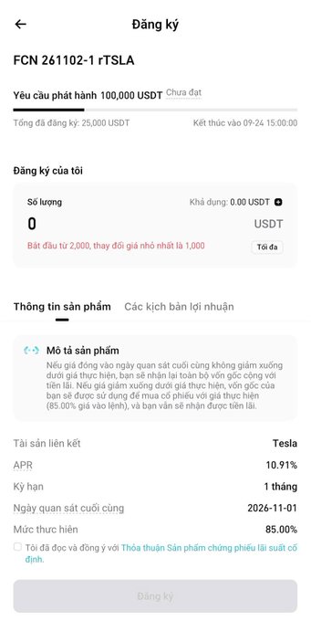 A mobile subscription screen in Vietnamese for 'FCN 261102-1 rTSLA' with a 100,000 USDT issuance requirement, showing Tesla as the underlying asset with 10.91% APR and 85.00% strike price.