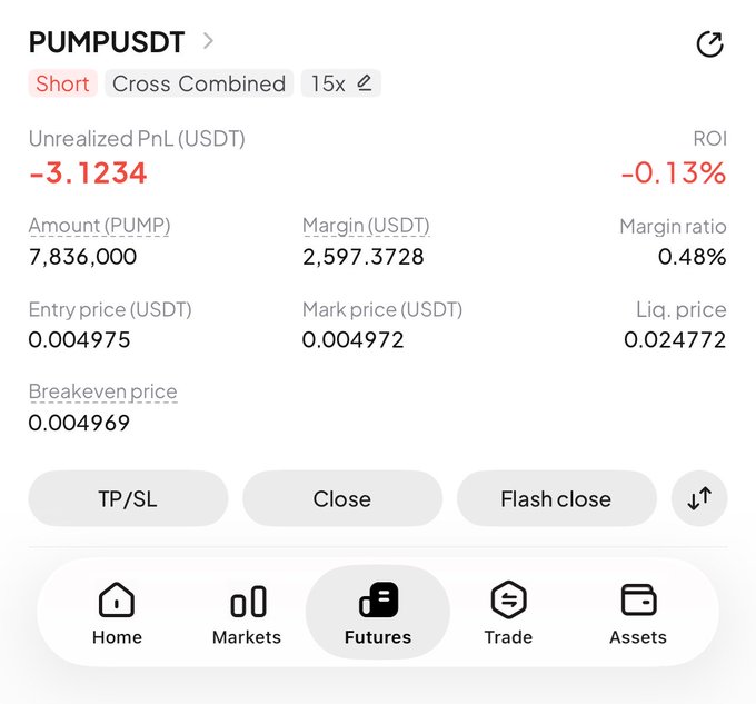 A trading app screenshot shows a short position on PUMPUSDT (Cross Combined, 15x leverage) with 7,836,000 PUMP at an entry price of 0.004975 USDT, currently showing an unrealized PnL of -3.1234 USDT (-0.13% ROI) and a liquidation price of 0.024772. This confirms the poster's announced short trade entry in the $0.0049–$0.0050 range, with the position slightly underwater as the mark price dipped just below the entry.