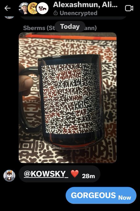 A Snap message from @KOWSKY_ to a group titled "Alexashmun, Ali..." shows a hand holding a black coffee mug with white tribal patterns, captioned "GORGEOUS" and posted 28 minutes ago, appearing to be a gift image tied to the Alien Traits NFT giveaway mentioned in the post.