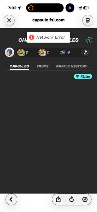 A mobile screenshot of capsule.fsl.com displays a "Network Error" alert blocking access to the STEPN capsules page, with zero counts shown on the wallet, GMT, and GST icons—illustrating the tweet's complaint about ticket-adding issues likely caused by over 1 million users worldwide simultaneously accessing the platform.
